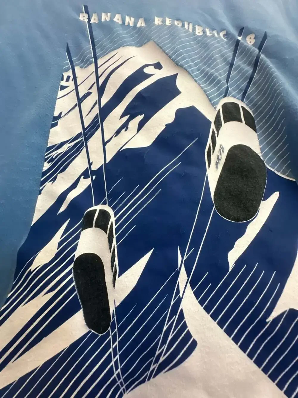 Banana Republic Verbier Ski 78 Graphic T-Shirt
